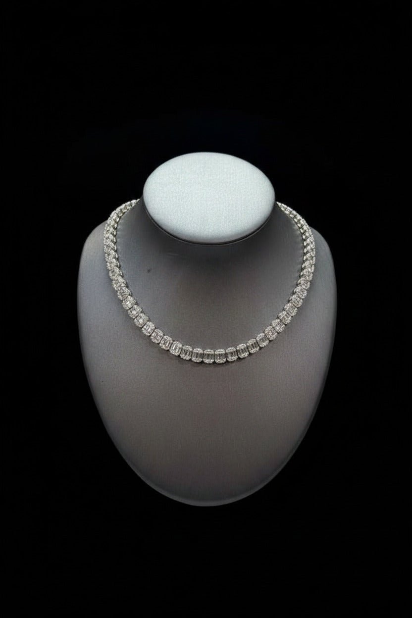 Cute box necklace